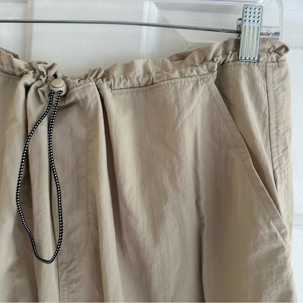 Old Navy High-Waisted Utility Midi Skirt Khaki Tan Women’s Size Large Outdoors - Picture 3 of 9